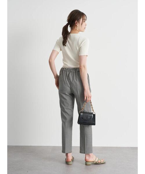 earth music&ecology(アースミュージックアンドエコロジー)の「ストレッチテーパードパンツ *(その他パンツ・レディース・ラベンダー/ベージュ/ブラック/ブラック系その他3/ミント/ベージュ系その他4・L/S/M)」の16枚目の写真