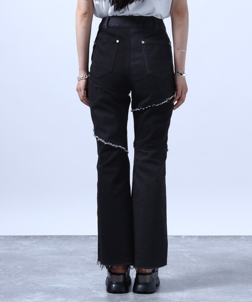 HARE（ハレ）の「パッチワークデニムフレアパンツ(HARE)（デニムパンツ・レディース・ホワイト/ブラック・S/M）」の8枚目の写真
