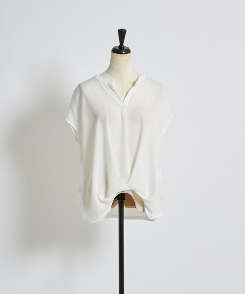 Cookie Chocolate（クッキーチョコレート）の「スキッパーネックカットソー（シャツ/ブラウス・レディース・オフホワイト/グレイッシュベージュ・M）」の11枚目の写真