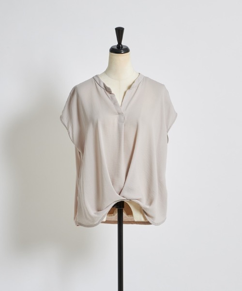 Cookie Chocolate（クッキーチョコレート）の「スキッパーネックカットソー（シャツ/ブラウス・レディース・オフホワイト/グレイッシュベージュ・M）」の12枚目の写真