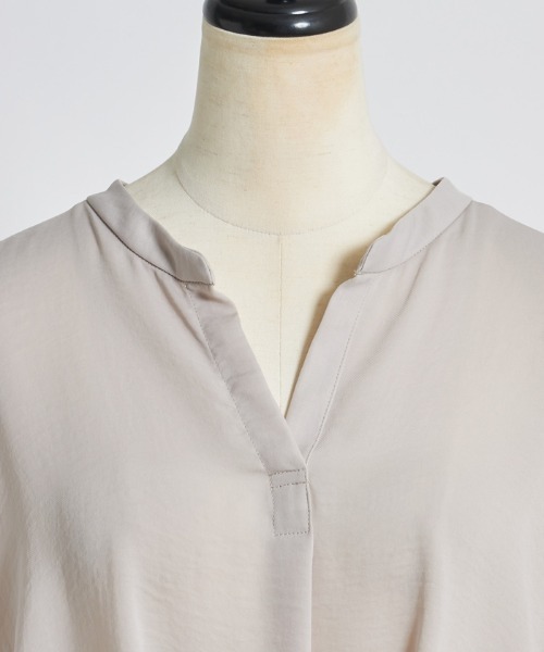 Cookie Chocolate（クッキーチョコレート）の「スキッパーネックカットソー（シャツ/ブラウス・レディース・オフホワイト/グレイッシュベージュ・M）」の14枚目の写真