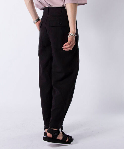 GLOSTER(グロスター)の「ワイドベイカーパンツ(その他パンツ・メンズ・ブラック/キナリ/オリーブ・M/L)」の17枚目の写真