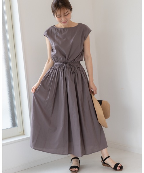 PREFERIR（プレフェリール）の「フレンチスリーブ 美人映え マキシ丈 ワンピース〈手洗い可能〉（ワンピース・レディース・ピンク/チャコールグレー/モカ/ブラック・SMALL/LARGE/MEDIUM）」の22枚目の写真