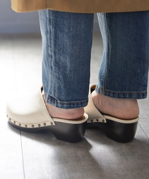 SESTO(セスト)の「ウッド調厚底ソールのサボスリッパサンダル(スリッポン・レディース・ブラック/アイボリー/ベージュ系その他・LL/S/M/L)」の10枚目の写真