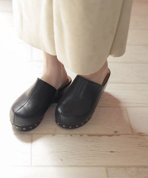 SESTO(セスト)の「ウッド調厚底ソールのサボスリッパサンダル(スリッポン・レディース・ブラック/アイボリー/ベージュ系その他・LL/S/M/L)」の19枚目の写真