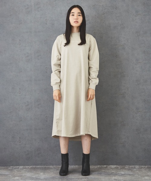 TOBILA（トビラ）の「ミニ裏毛ピグメント染めフリンジアメフトワンピ―ス（ワンピース・レディース・チャコールグレー/イエロー/ナチュラル・M）」の5枚目の写真