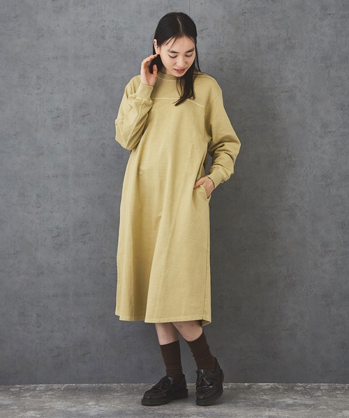 TOBILA（トビラ）の「ミニ裏毛ピグメント染めフリンジアメフトワンピ―ス（ワンピース・レディース・チャコールグレー/イエロー/ナチュラル・M）」の11枚目の写真