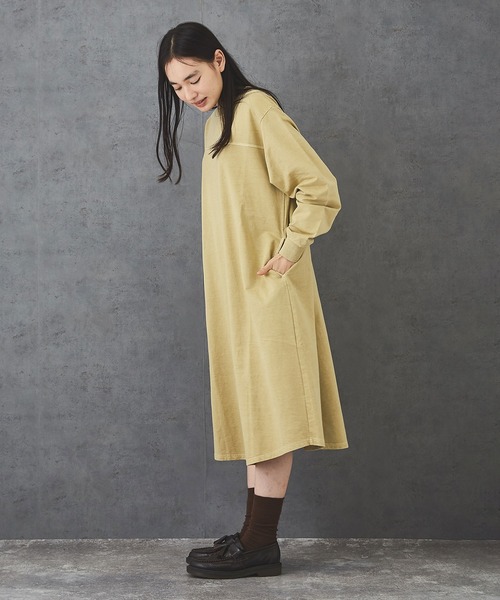 TOBILA（トビラ）の「ミニ裏毛ピグメント染めフリンジアメフトワンピ―ス（ワンピース・レディース・チャコールグレー/イエロー/ナチュラル・M）」の12枚目の写真