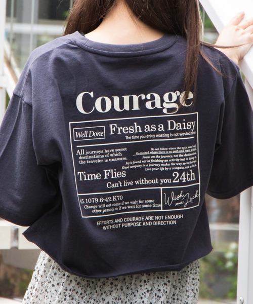 WEGO(ウィゴー)の「WEGO/グラフィックショートTシャツ(Tシャツ/カットソー・レディース・スミクロ/ダークグリーン/その他1/ワイン/ホワイト/ネイビー/オートミール・SMALL/MEDIUM)」の3枚目の写真