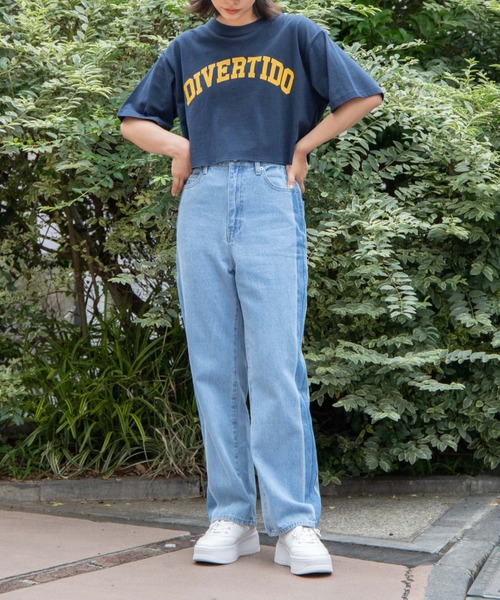 WEGO(ウィゴー)の「WEGO/グラフィックショートTシャツ(Tシャツ/カットソー・レディース・スミクロ/ダークグリーン/その他1/ワイン/ホワイト/ネイビー/オートミール・SMALL/MEDIUM)」の13枚目の写真