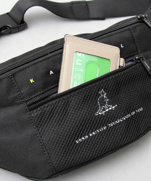 KANGOL（カンゴール）の「スケートボード カラフルロゴ メッシュポケット ウエストバッグ / プラスチックプレートチャーム付き（ボディバッグ/ウエストポーチ・メンズ・ブラック/ベージュ/ブラック系その他・FREE）」の11枚目の写真