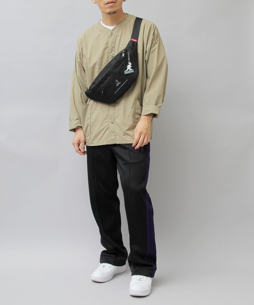 KANGOL（カンゴール）の「スケートボード カラフルロゴ メッシュポケット ウエストバッグ / プラスチックプレートチャーム付き（ボディバッグ/ウエストポーチ・メンズ・ブラック/ベージュ/ブラック系その他・FREE）」の19枚目の写真