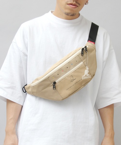 KANGOL（カンゴール）の「スケートボード カラフルロゴ メッシュポケット ウエストバッグ / プラスチックプレートチャーム付き（ボディバッグ/ウエストポーチ・メンズ・ブラック/ベージュ/ブラック系その他・FREE）」の18枚目の写真