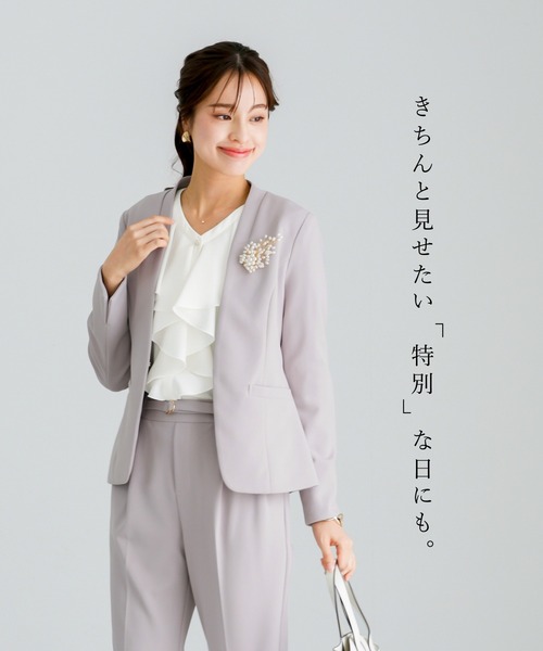 Emilyan(エミリアン)の「【手洗いできるハイストレッチジョーゼット】WEB限定!カラーレスジャケット&テーパードパンツ/セットアップスーツ(スーツセット・レディース・ベージュ/ネイビー/ブラック/グレイッシュベージュ/チャコールグレー/ベージュ系/ネイビー系/ブラック系/ブラウン/グレー系/チャコール/ブラウン系/アイボリー/ホワイト系その他・S/M/L/XS/LL)」の17枚目の写真