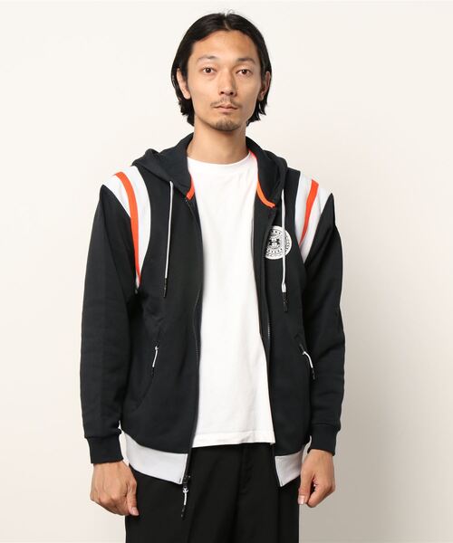 UNDER ARMOUR(アンダーアーマー)の「UAライバルフリース フルジップ フーディー アルママイタ(トレーニング/メンズ)(スウェット・メンズ・ブラック/グレー・XL/S/M/3XL/XXL/L)」の18枚目の写真