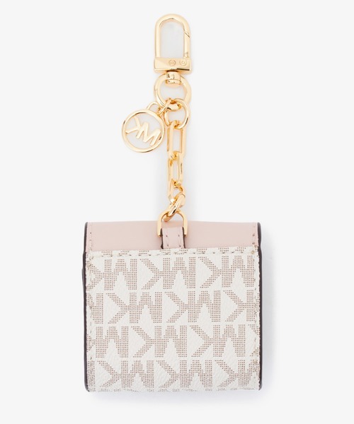 MICHAEL KORS（マイケルコース）の「エアーポッズ ケース - MKシグネチャー（ヘッドフォン/イヤホン・レディース・ピンク系その他・FREE）」の6枚目の写真