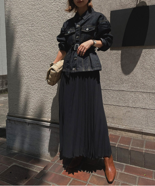 Denim Jacket Pleats Dress ワンピース Ameri アメリ のファッション通販 Zozotown Denim Jacket Pleats Dress ワンピース Ameri アメリ のファッション通販 Zozotown