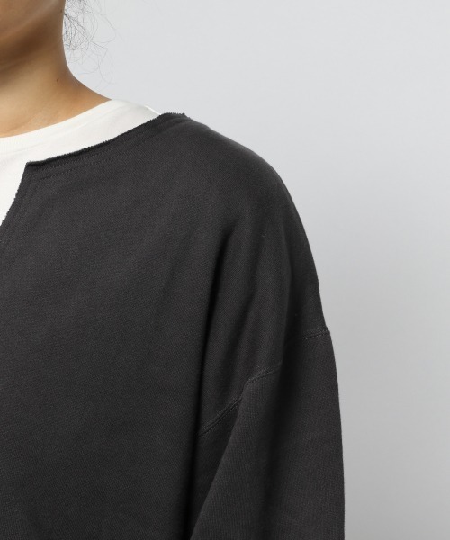 LOWRYS FARM(ローリーズファーム)の「スエードタッチスキッパープルオーバー 219241(スウェット・レディース・チャコールグレー/イエロー/ブルー/アイボリー・FREE)」の11枚目の写真