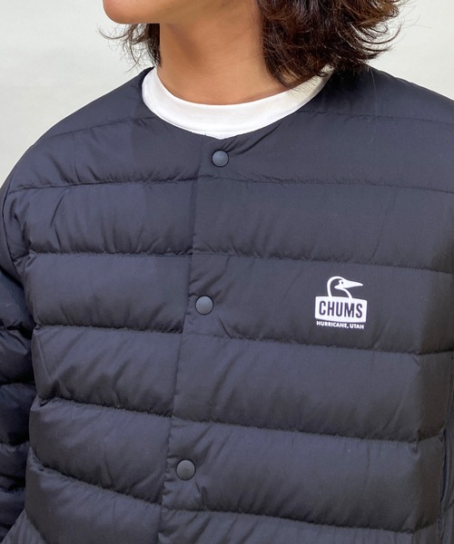CHUMS(チャムス)の「【オンライン限定商品】CHUMS/チャムス ノーカラー ワンポイントロゴ インナーダウンジャケット CH04-1273(ダウンジャケット/コート・メンズ・ベージュ/ブラック/ブルー・M/L/XL)」の7枚目の写真