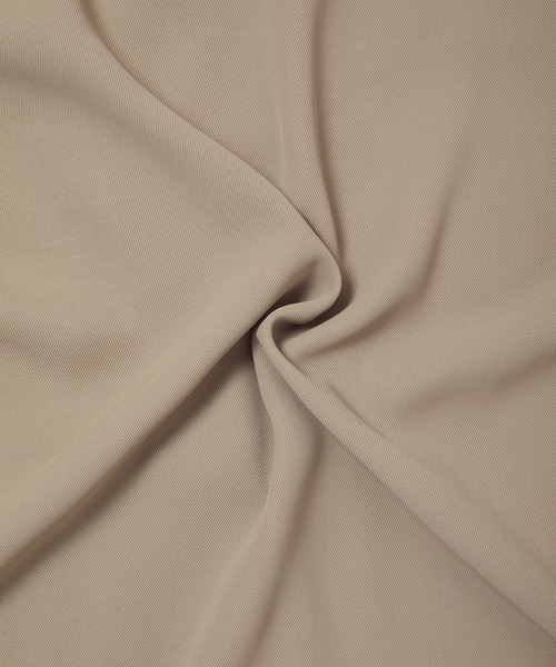 fifth calin（フィフスカラン）の「プリーツショーパンジャケットセットアップ（セットアップ・レディース・ブラック/ベージュ・MEDIUM）」の3枚目の写真