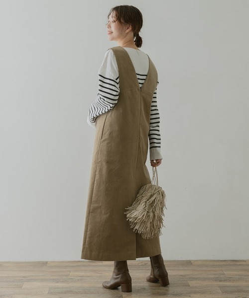 F by ROSSO(エフバイロッソ)の「F by ROSSO コーデュロイジャンパースカート(ワンピース・レディース・ベージュ/ダークブラウン・36/38)」の7枚目の写真