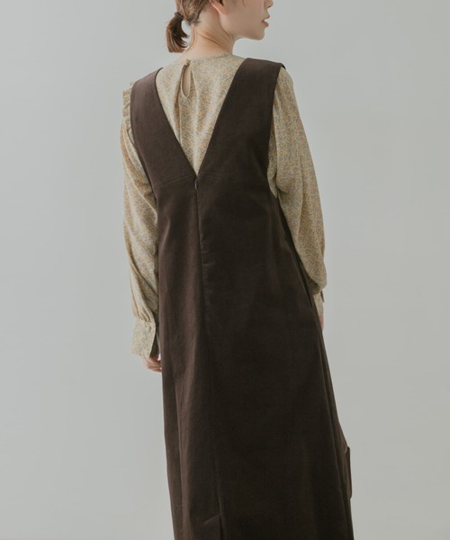 F by ROSSO(エフバイロッソ)の「F by ROSSO コーデュロイジャンパースカート(ワンピース・レディース・ベージュ/ダークブラウン・36/38)」の9枚目の写真