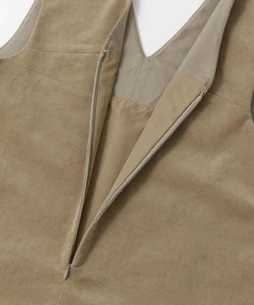 F by ROSSO(エフバイロッソ)の「F by ROSSO コーデュロイジャンパースカート(ワンピース・レディース・ベージュ/ダークブラウン・36/38)」の18枚目の写真