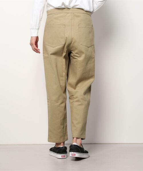 Yarmo(ヤーモ)の「YARMO(ヤーモ) COTTON TWILL EASY PANTS コットンツイルイージーパンツ(その他パンツ・メンズ・カーキ/ネイビー・46/44)」の4枚目の写真