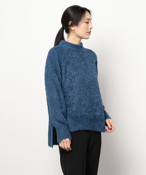 Te chichi（テチチ）の「フェザーヤーンハイネック二ット（ニット/セーター・レディース・ベージュ/ネイビー/グリーン・ﾌﾘ-）」の6枚目の写真