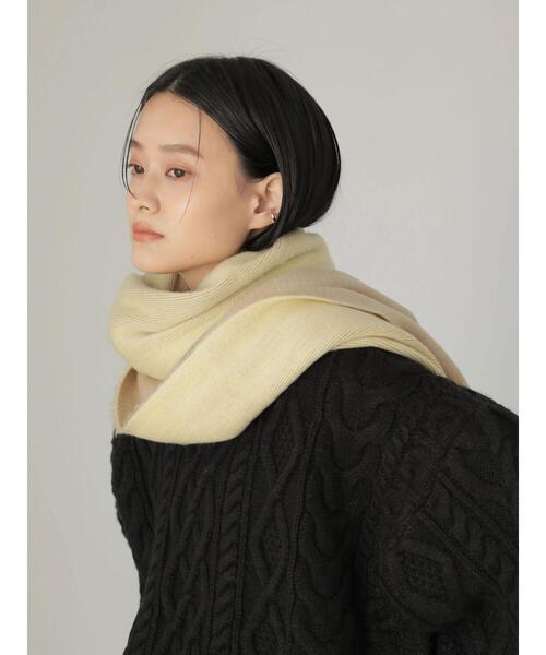 AMERICAN HOLIC（アメリカンホリック）の「リバーシブルラッセルストール（マフラー・レディース・ピンク/イエロー/アイボリー・FREE）」の6枚目の写真