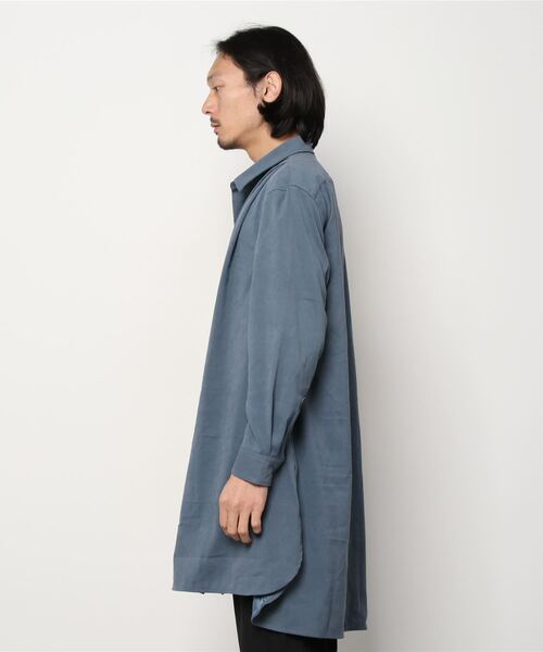 Naive magic(ナイーブマジック)の「【a】モールスキンロングシャツ(シャツ/ブラウス・メンズ・ベージュ/グレー/ブルー・MEDIUM/LARGE)」の4枚目の写真
