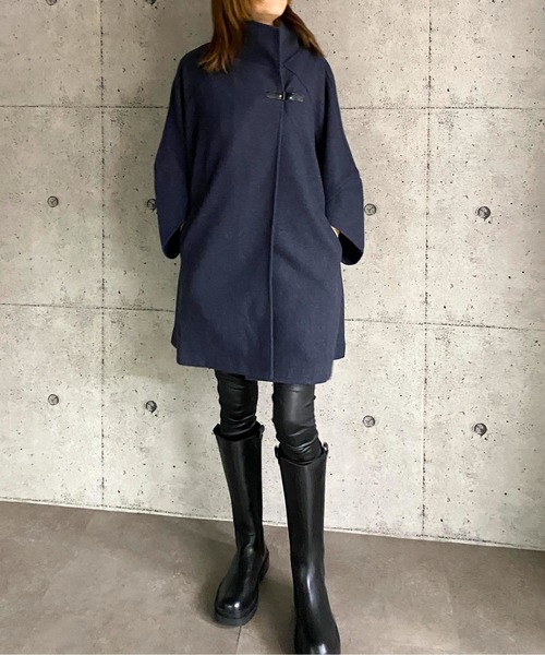 ABITOKYO（アビトーキョー）の「【ABITOKYO ORIGINAL】フェイクウールタートルポンチョコート（ポンチョ・レディース・ブラック/ベージュ/ネイビー/レッド/グリーン/モカ・FREE）」の15枚目の写真