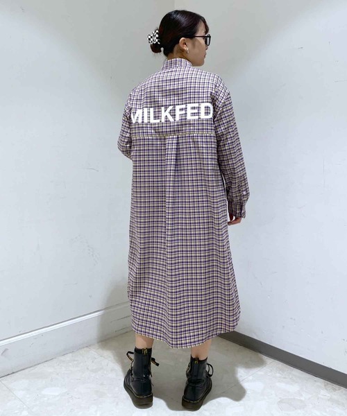 MILKFED.(ミルクフェド)の「STAND COLLAR PLAID DRESS(ワンピース・レディース・ライトブルー/ライトパープル・ONE SIZE)」の4枚目の写真