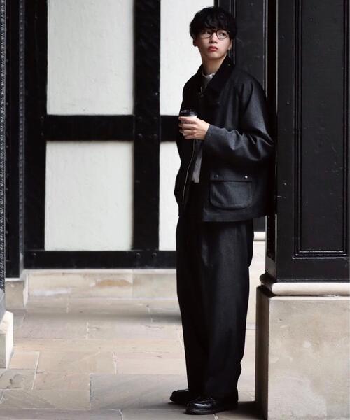 green label relaxing by 風早ゆうた（グリーンレーベルリラクシングバイカゼハヤユウタ）の「【WEB限定】＜KZ×green label relaxing＞ホームスパン 1P パンツ -セットアップ可能-（スラックス・メンズ・ブラック・S/L/M）」の10枚目の写真