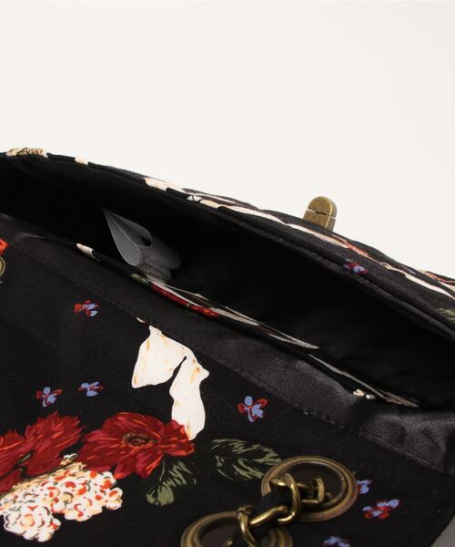 Little sunny bite（リトルサニーバイト）の「little sunny bite と pink house Flower print 2way bag（ハンドバッグ・レディース・ブラック/ブラウン/ピンク・FREE）」の10枚目の写真