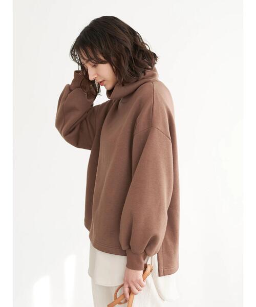 earth music&ecology（アースミュージックアンドエコロジー）の「裏起毛スウェットハイネックチュニック（Tシャツ/カットソー・レディース・ブラック/ホワイト系その他2/ブラウン・FREE）」の14枚目の写真