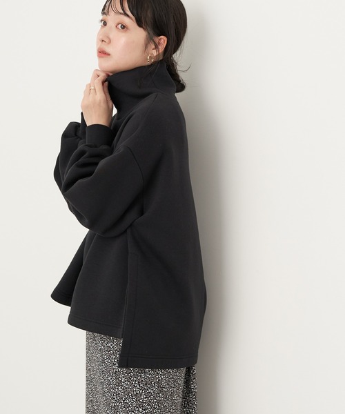 earth music&ecology（アースミュージックアンドエコロジー）の「裏起毛スウェットハイネックチュニック（Tシャツ/カットソー・レディース・ブラック/ホワイト系その他2/ブラウン・FREE）」の3枚目の写真