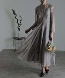 atlo | レースアップパーティードレス大きいサイズミモレ丈&袖あり結婚式フォーマル(ドレス)