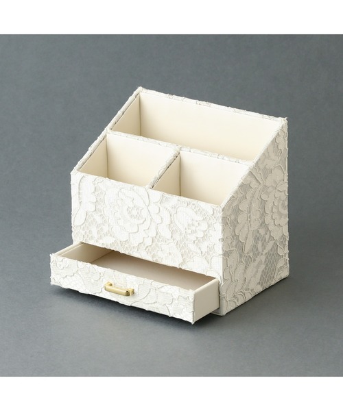 Francfranc（フランフラン）の「レース ペンスタンド アイボリー