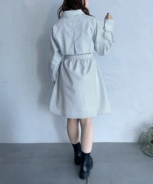 OLIVE des OLIVE(オリーブデオリーブ)の「トレンチミニワンピース(ワンピース・レディース・サックスブルー/ワンウォッシュ/ブラック・FREE)」の11枚目の写真