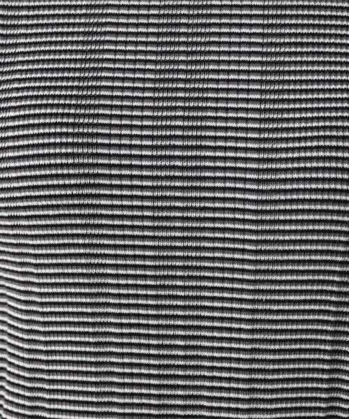 LOWRYS FARM（ローリーズファーム）の「マルチボーダーニットＬＳ　266383（Tシャツ/カットソー・レディース・ブラック/ベージュ/オレンジ/グリーン・FREE）」の16枚目の写真