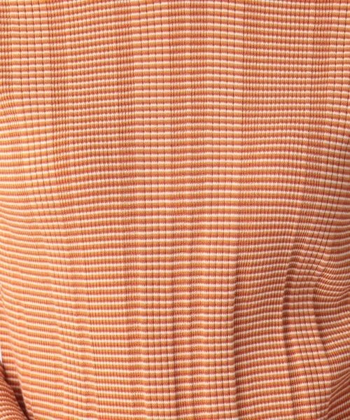 LOWRYS FARM（ローリーズファーム）の「マルチボーダーニットＬＳ　266383（Tシャツ/カットソー・レディース・ブラック/ベージュ/オレンジ/グリーン・FREE）」の17枚目の写真