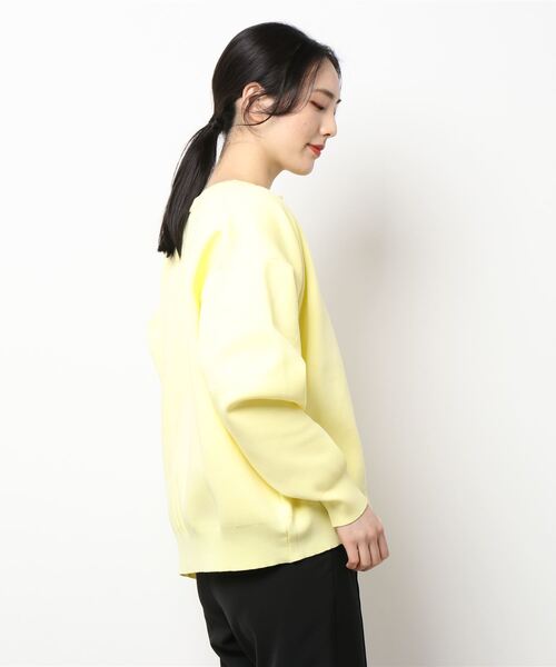 NICOLE white（ニコルホワイト）の「ダンボールニット カーブスリーブカーディガン（カーディガン/ボレロ・レディース・グレー/オフホワイト/イエロー/グリーン・FREE）」の6枚目の写真