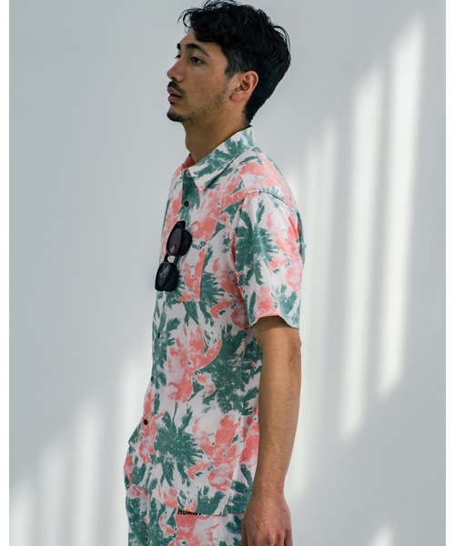 Hurley （ハーレー）の「M EXPLORE H20-DRI RINCON SS  / ハーレー 半袖シャツ（シャツ/ブラウス・メンズ・ブラック/ブラウン/その他・LARGE/MEDIUM/SMALL/X-LARGE）」の3枚目の写真