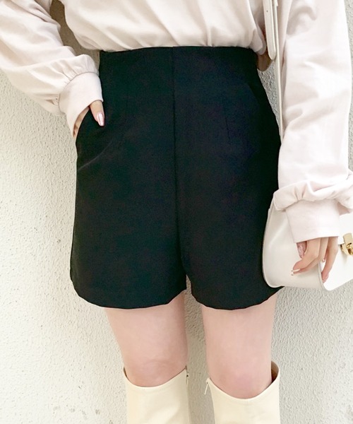 OLIVE des OLIVE（オリーブデオリーブ）の「すっきり見えショートパンツ（その他パンツ・レディース・ブラック/ベージュ/スミクロ・FREE）」の2枚目の写真