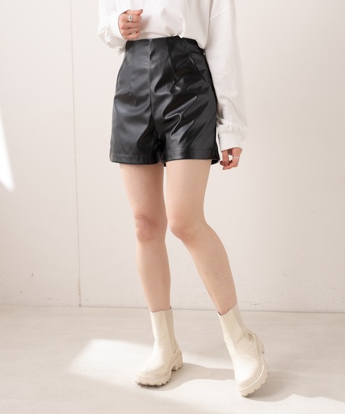 OLIVE des OLIVE（オリーブデオリーブ）の「すっきり見えショートパンツ（その他パンツ・レディース・ブラック/ベージュ/スミクロ・FREE）」の16枚目の写真