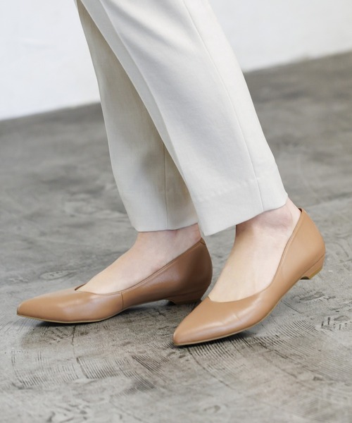 HIMIKO（ヒミコ）の「【HIMIKO】【WEB限定デザイン】ローヒールパンプス/621150（パンプス・レディース・ブラック/ブラウン/グレー/ブルー/グリーン/ダークグレー/レッド/オレンジ/ベージュ系その他4/シルバー/ホワイト・22.5cm/23.5cm/24.5cm/25.5cm/23.0cm/24.0cm/25.0cm/21.5cm/22.0cm/26.0cm/26.5cm）」の5枚目の写真