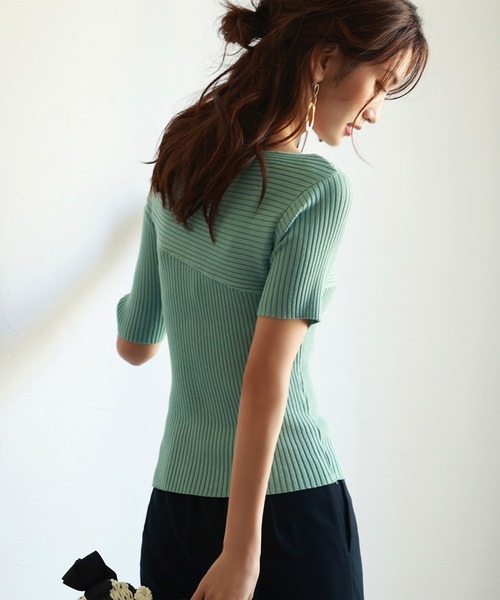 SAISON DE PAPILLON(セゾンドパピヨン)の「イレギュラースリーブサマーニットプルオーバー(ニット/セーター・レディース・ネイビー/ホワイト/サーモンピンク/ブラック/ブルー/ピンク/グリーン/ピンクベージュ・M/L)」の19枚目の写真