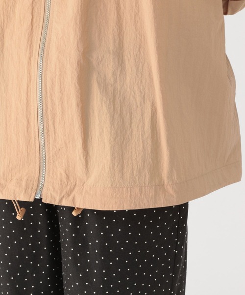 studio CLIP（スタディオクリップ）の「ポケッタブルショートブルゾン（ブルゾン・レディース・ブラック/ベージュ/カーキ/ラベンダー・MEDIUM/LARGE）」の18枚目の写真