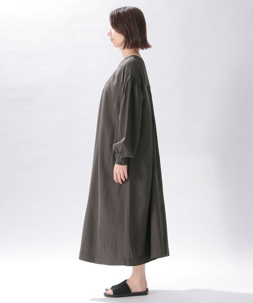 niko and（ニコアンド）の「リネン混2WAYサックワンピース